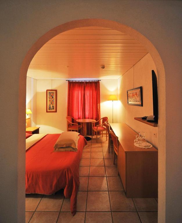 Hotel Ristorante Grotto Serta Lamone Exterior foto